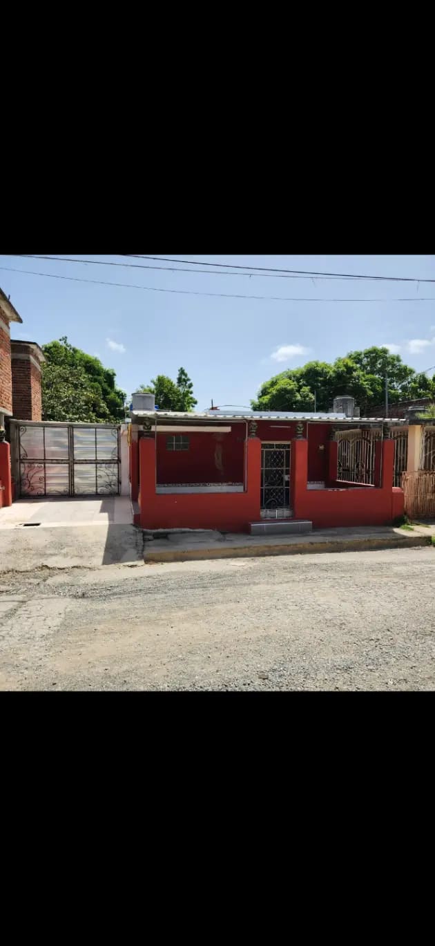 Inmuebles 6 hab / 2 baño en La Loma — $36,500 USD