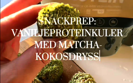 Vaniljeproteinkuler med kokos- og matchadryss
