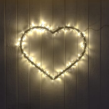 Hjerte for vegg60x50cm 120led(6)