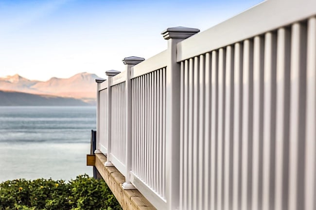 Terrasserekkverk vinyl 180x90 cm