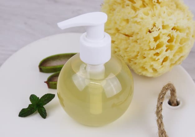 Shampooing pour homme à la menthe & aloe vera tonifiants