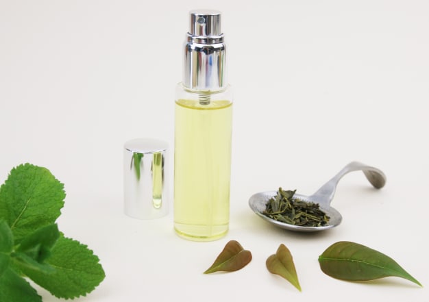 Eau micellaire fraîcheur thé vert