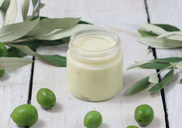 Beurre d'olive sos peau sèche