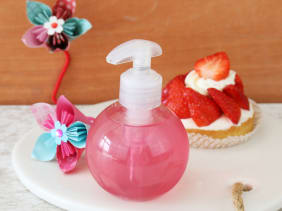 Gel douche charlotte aux fraises