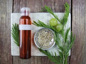 Bagno di olio ayurvedico "Lunghezza e Forza dei capelli"