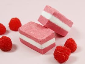 Galets effervescents pour le bain "Framboise gourmande" 