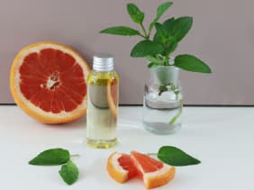 Huile de bain aromatique biphasée source Energisante