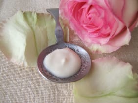 Crème visage à la Rose