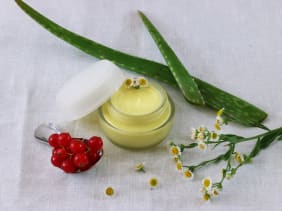 Crème visage "douceur de camomille" pour peaux délicates