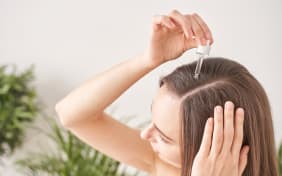 Olio di Ricino per capelli: guida pratica all'uso