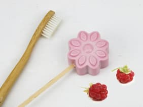 Dentifrice naturel solide pour enfants à la framboise