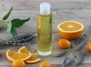 Olio rilassante per massaggi al Petitgrain