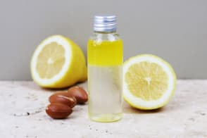 Struccante bifasico Limone & Jojoba