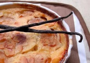 Clafoutis d'Abricots à la Vanille Bourbon et au Petitgrain