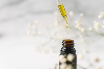 Stress et anxiété : comment l'huile de CBD peut vous aider à mieux gérer ces sensations