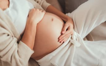 Brûlures d'estomac en étant enceinte : Nos astuces pour vous soulager