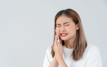 Quelles sont les causes de la gingivite ? 