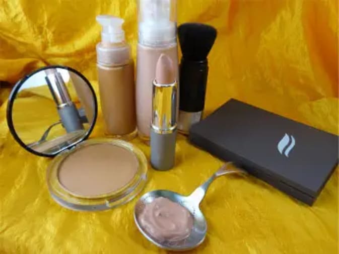 Produits de maquillage