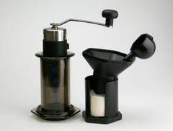 Ruční mlýnky na kávu Porlex