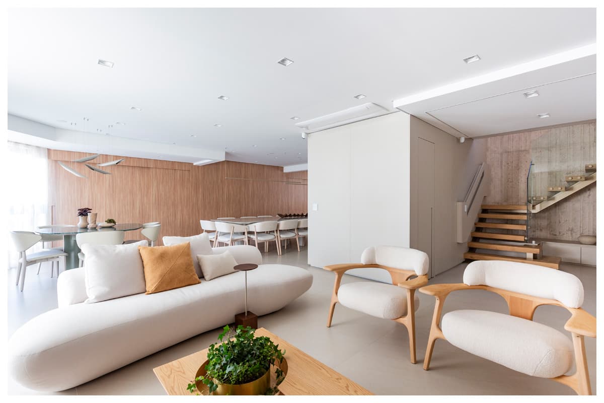 Duplex nos Jardins une elegância e setorização funcional
