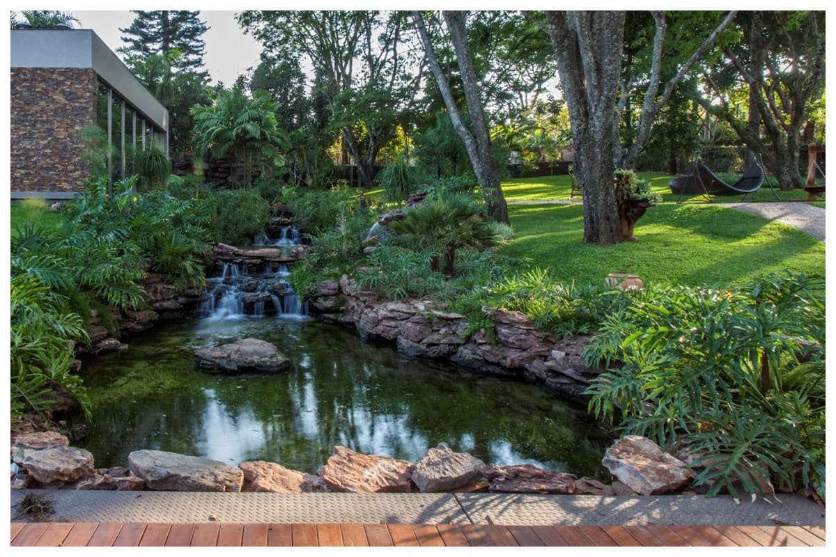 Aplicação técnica do jardim sensorial na arquitetura contemporânea