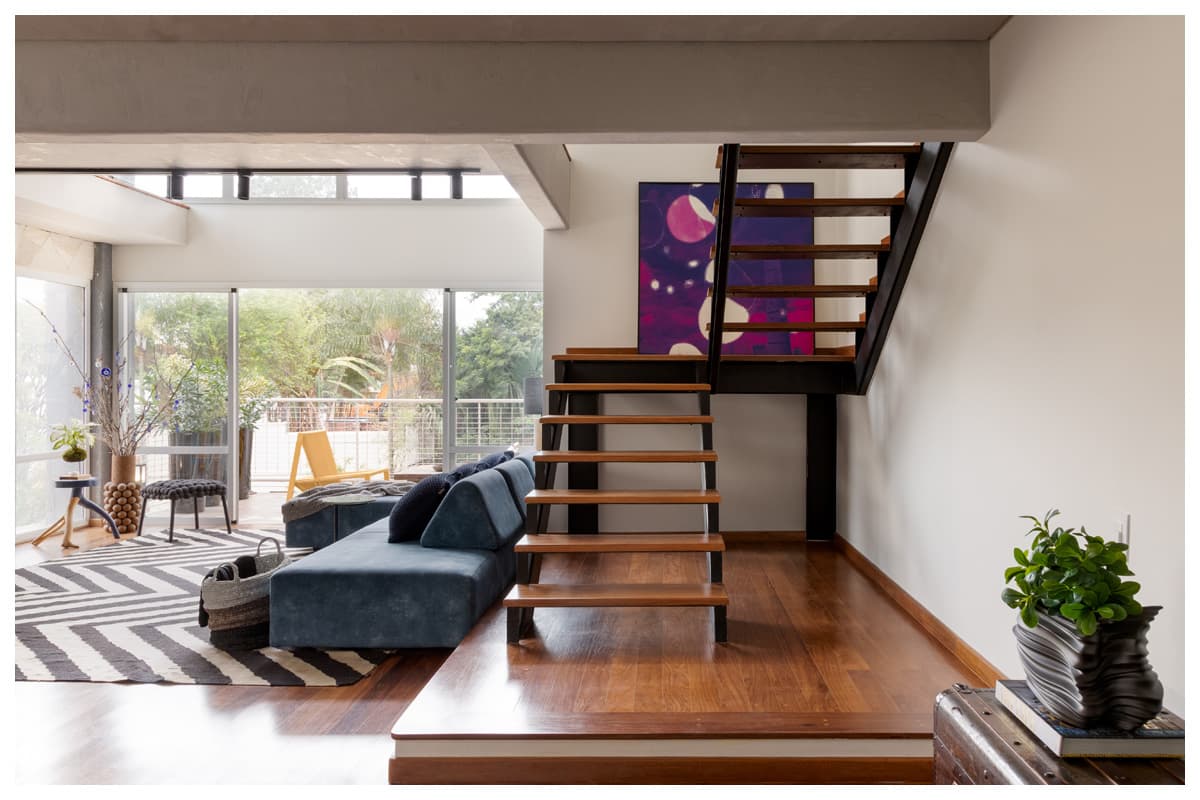 Loft na Vila Madalena com integração e linguagem minimalista Loft na Vila Madalena com integração e linguagem minimalista