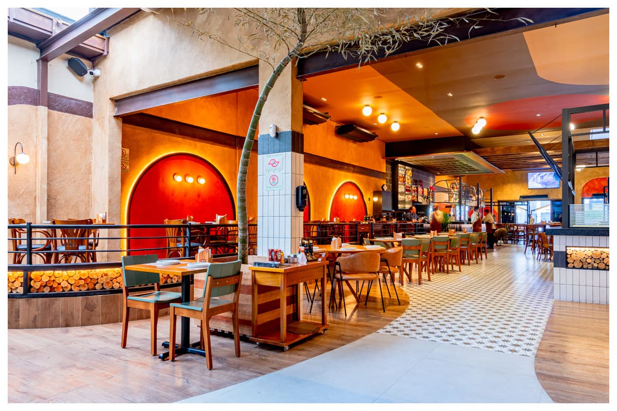 Reforma de restaurante com soluções de fluidez e reuso