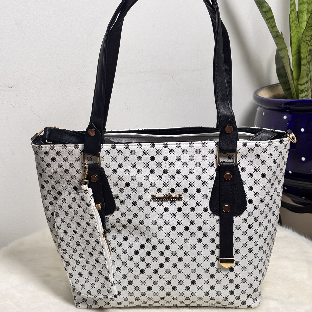 Ladies Hand Bag - Thumbnail 3