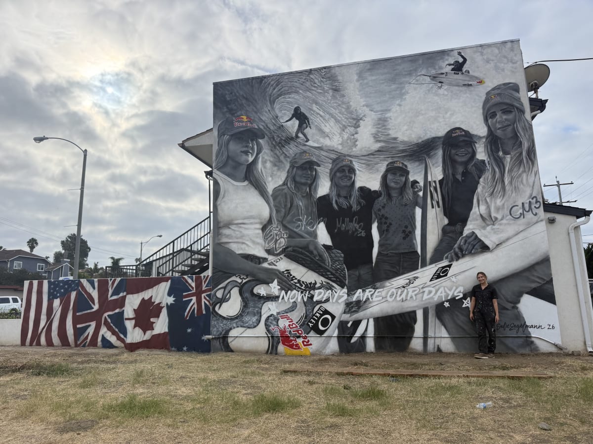 NOW DAYS Mural detail