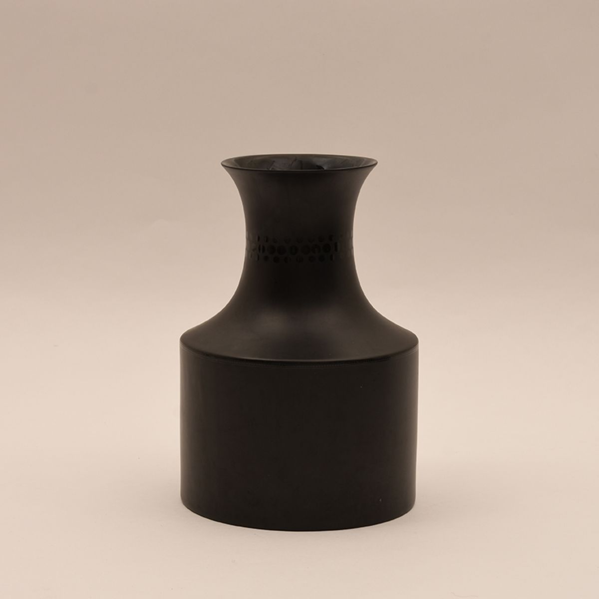 Tapio-Wirkkala_Vase-7012