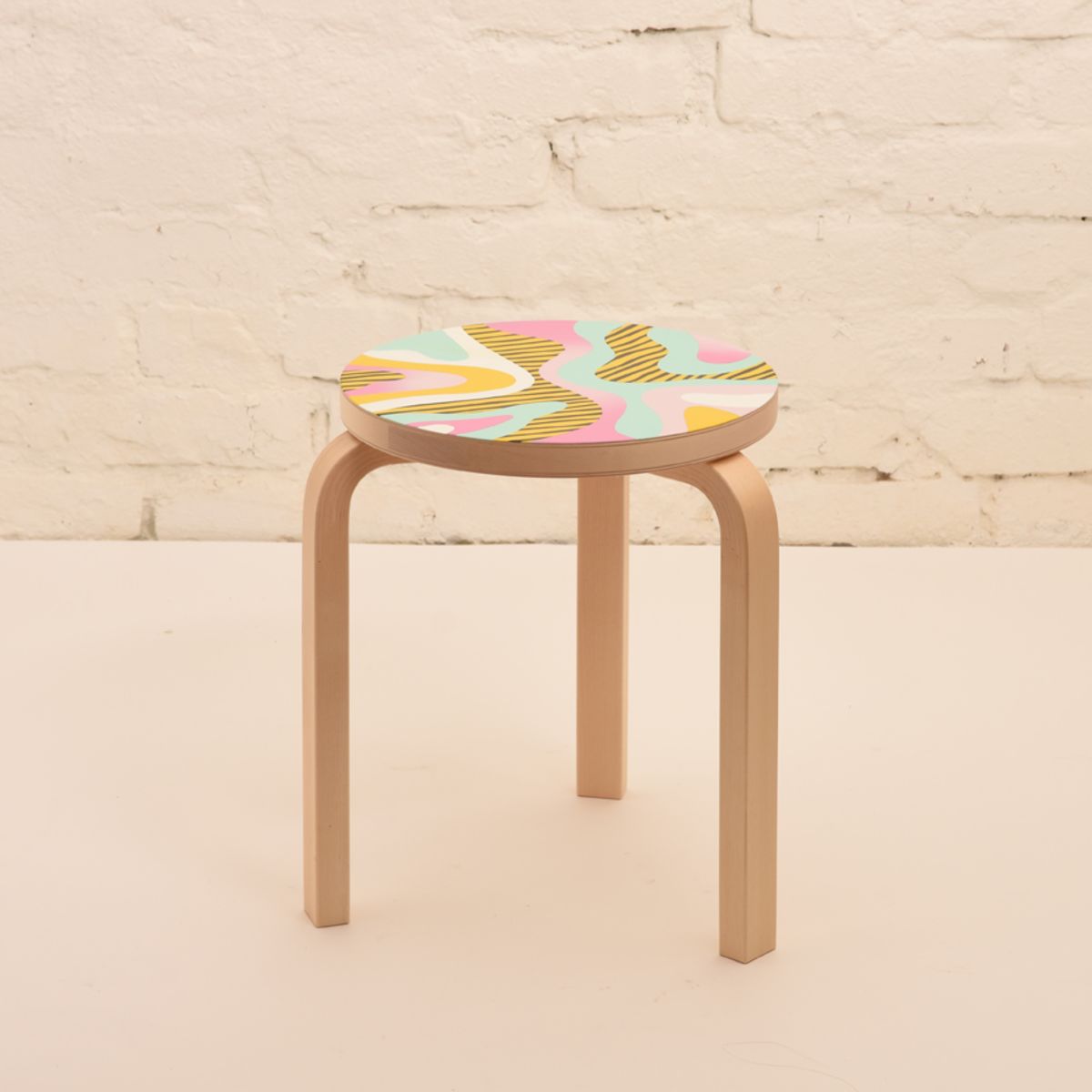 Ines-Sederholm_Multiverse-Stool-E60