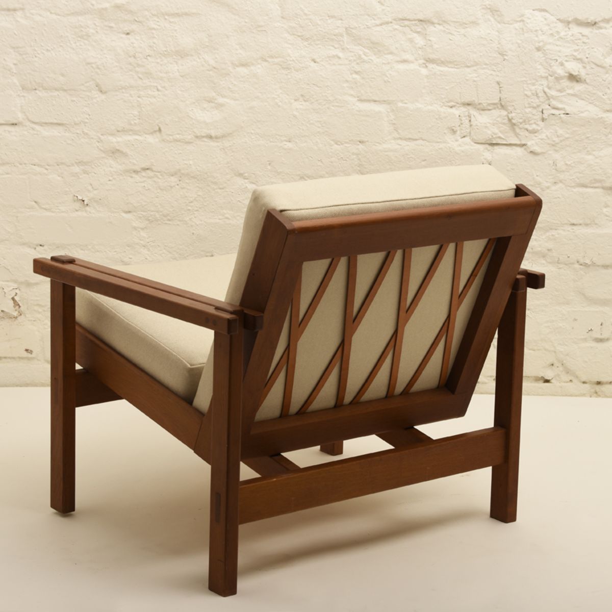 Nupponen_Teak-Armchair