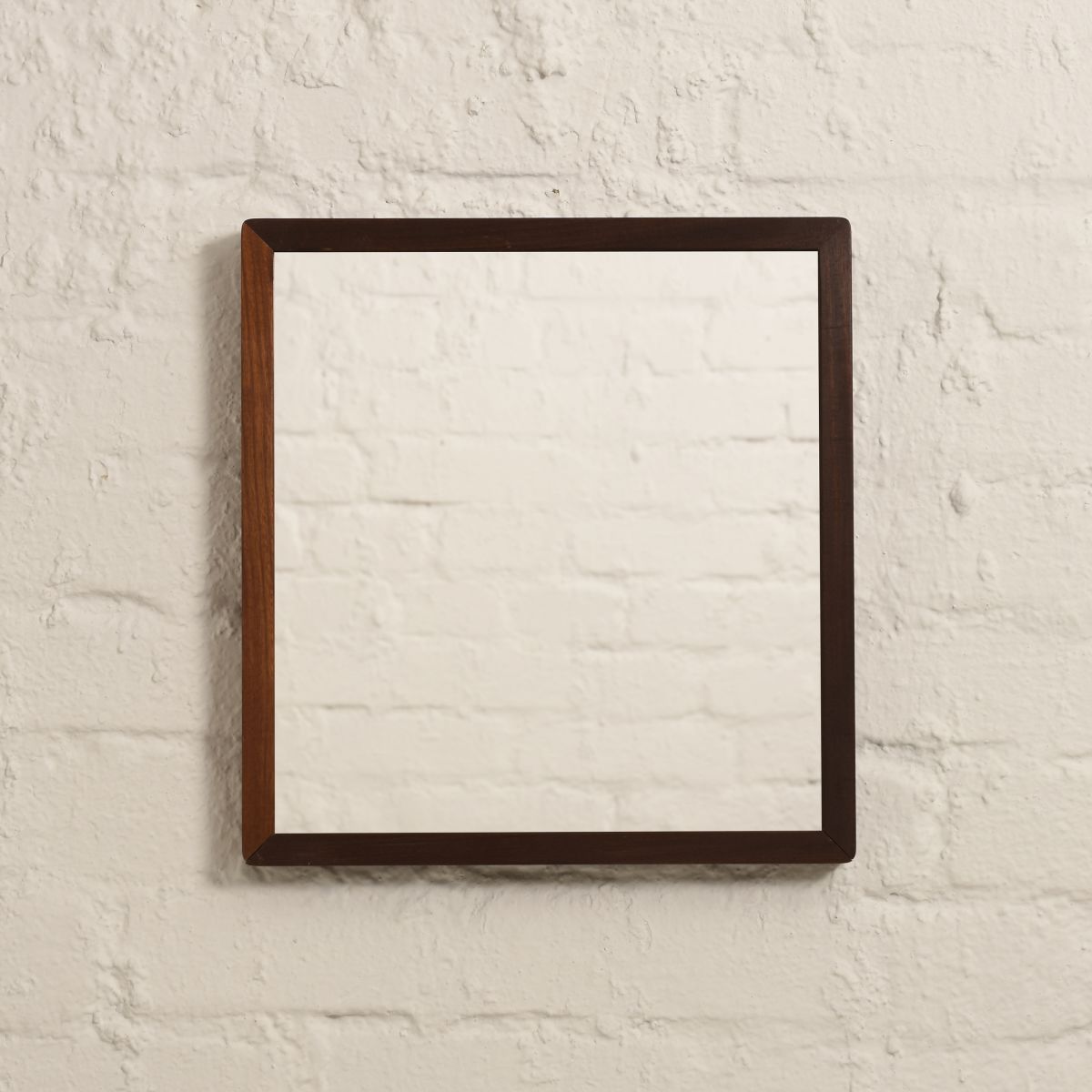 Aalto-Alvar-Mirror-brown2_high_res