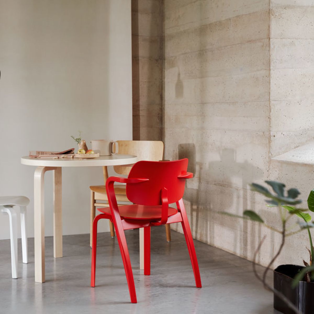 Autumn_Aslak_Chair_Table_90B_A330S_Wall_Light_photo_Mikko_Ryhanen_preview