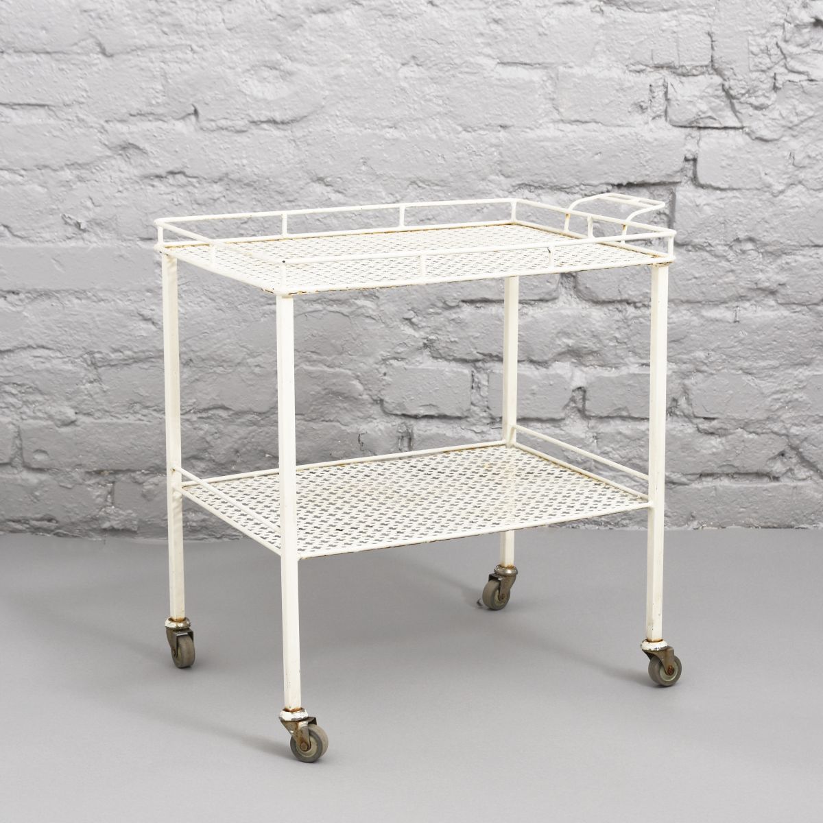 Anonymous-Metal-Tea-Trolley