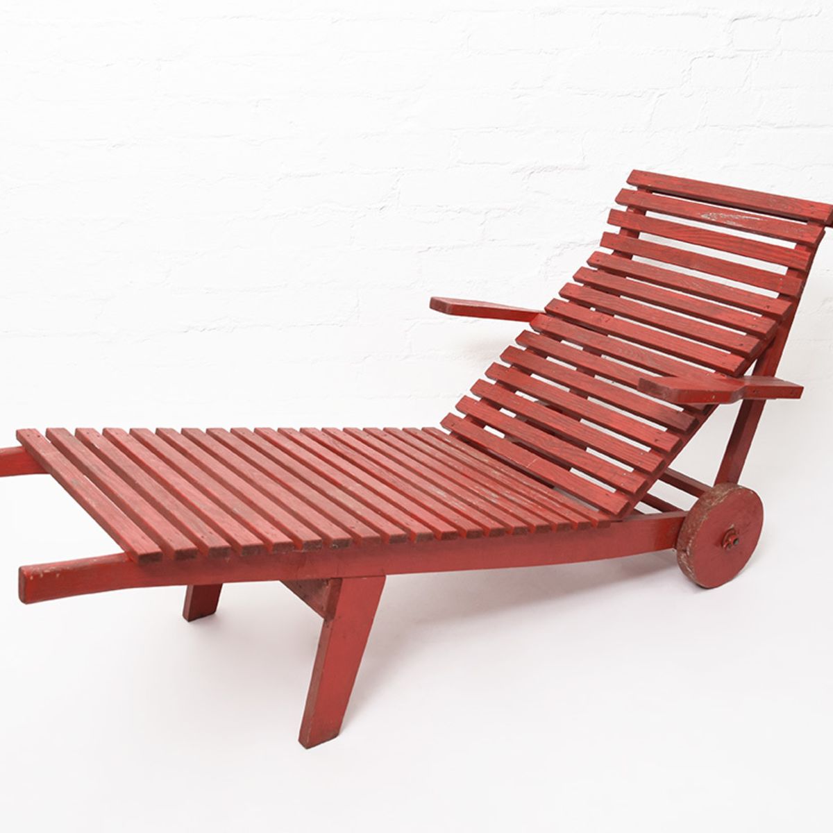 Aino Aalto Garden Recliner