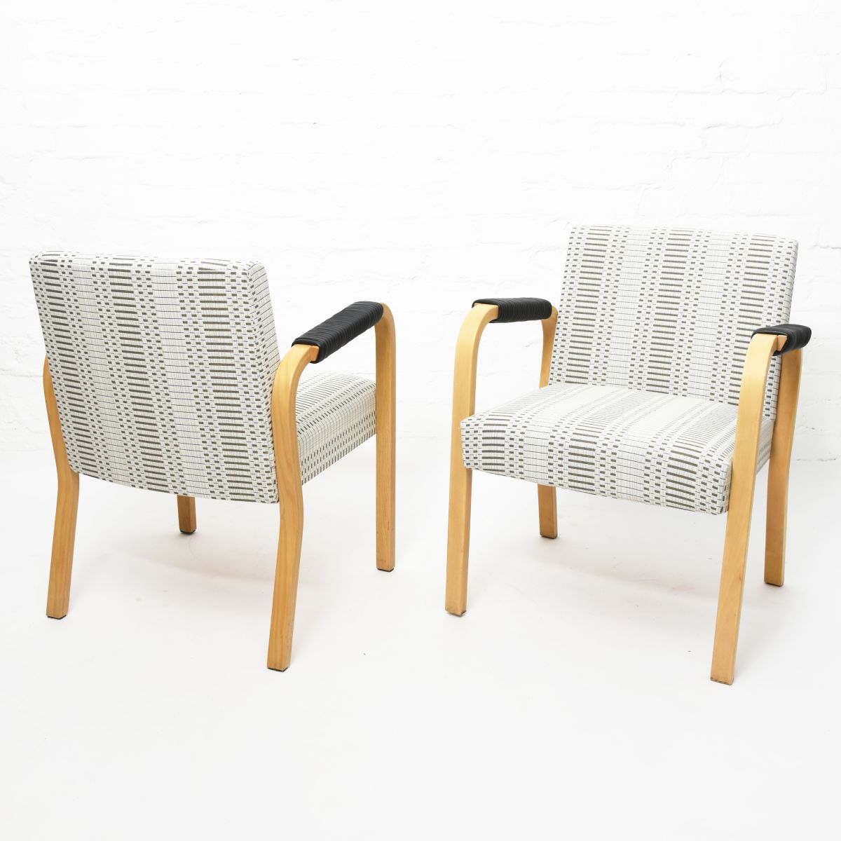 Aalto Alvar Armchair46 J Gullichsen