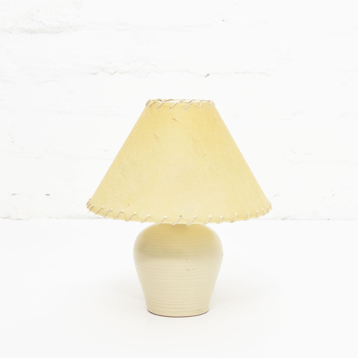 Anonymou Arabia ceramic based table lamp