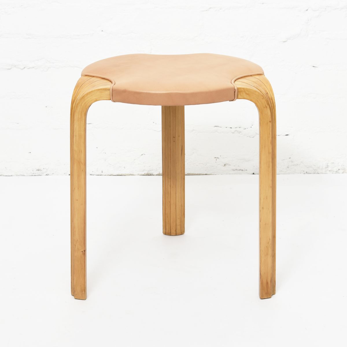 Aalto Alvar Stool X beige