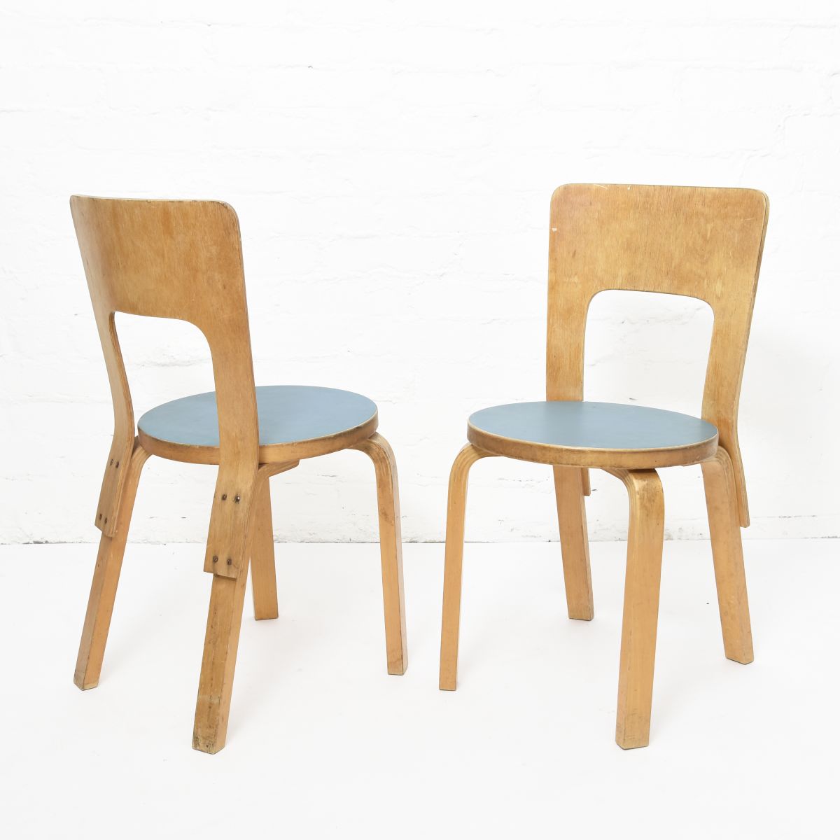 Aalto Alvar Chair 66 blue seat