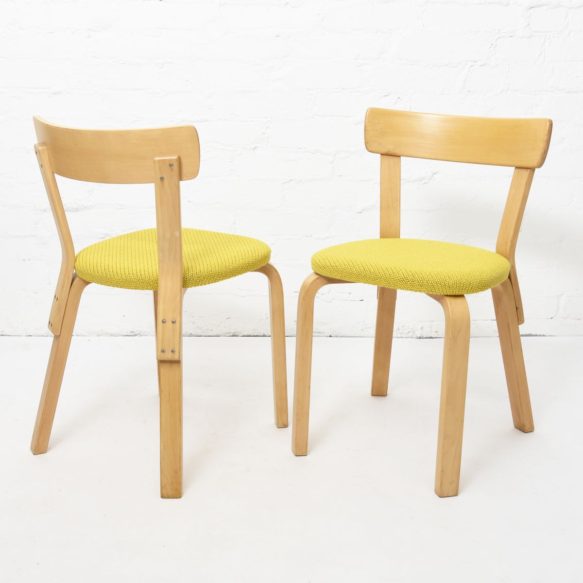 Aalto Alvar Chair69 yellow