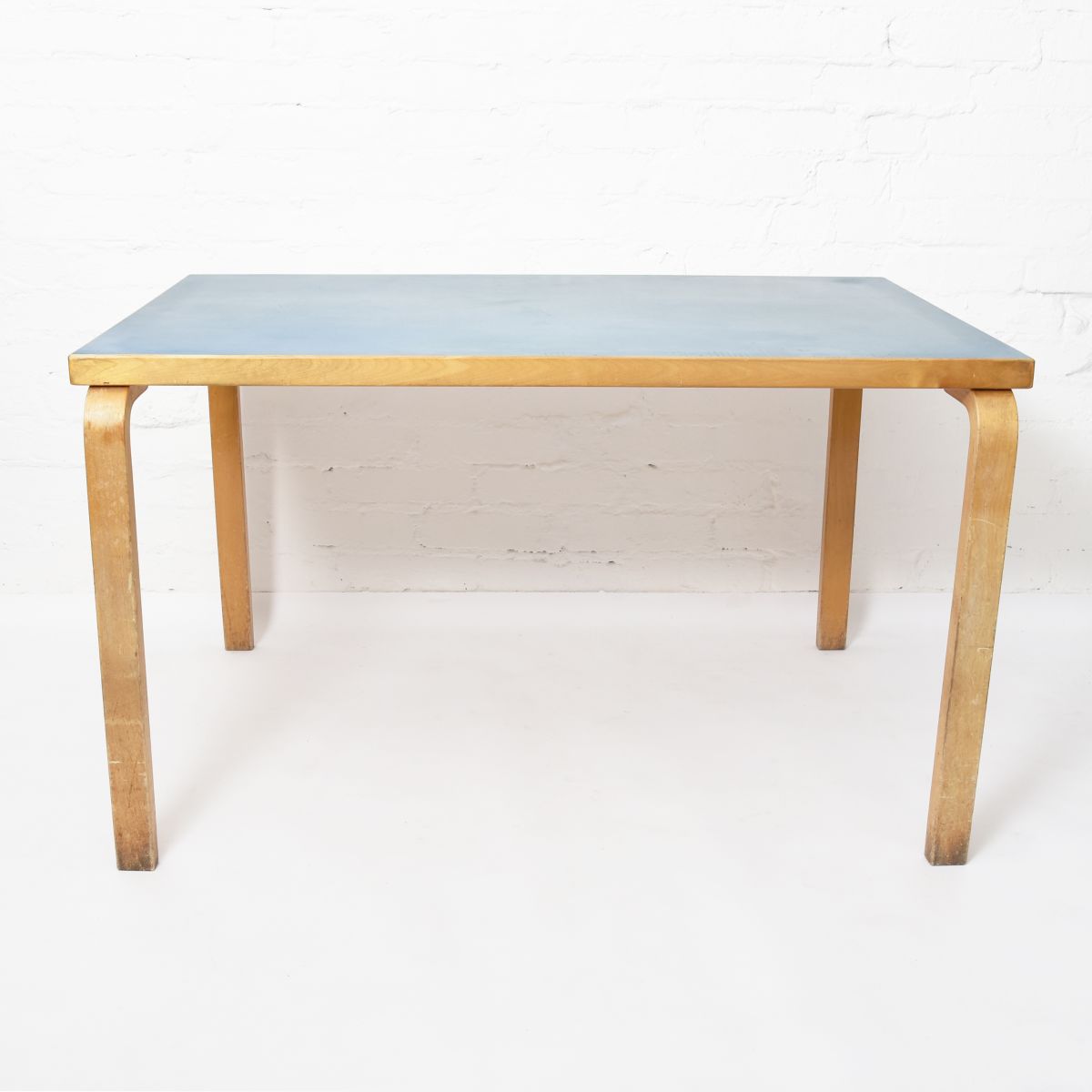 Aalto Alvar Table 81b blue lino 1950s