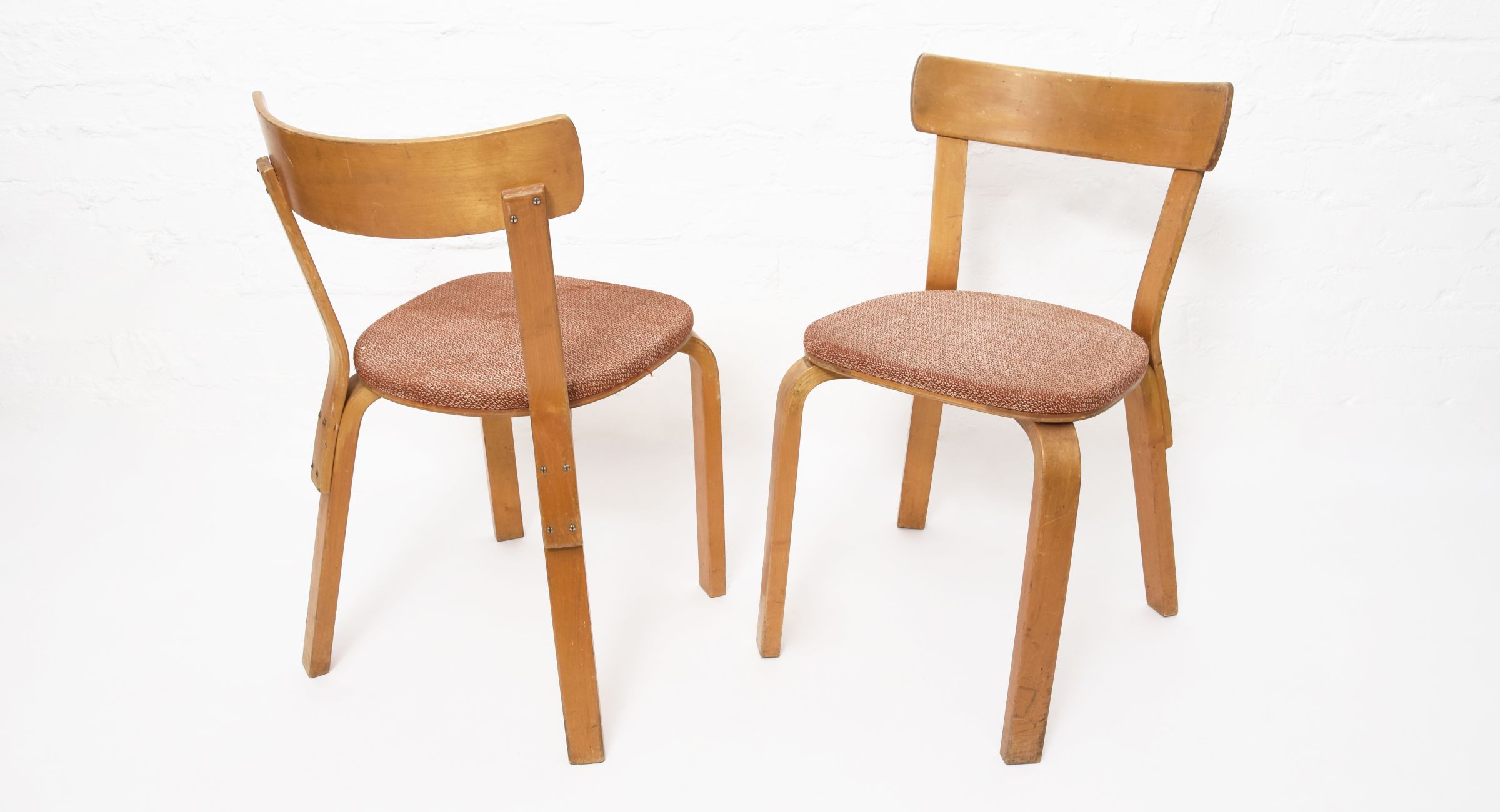 Chair 69 with Sandwitch Seat and Original Artek Fabric - Artek