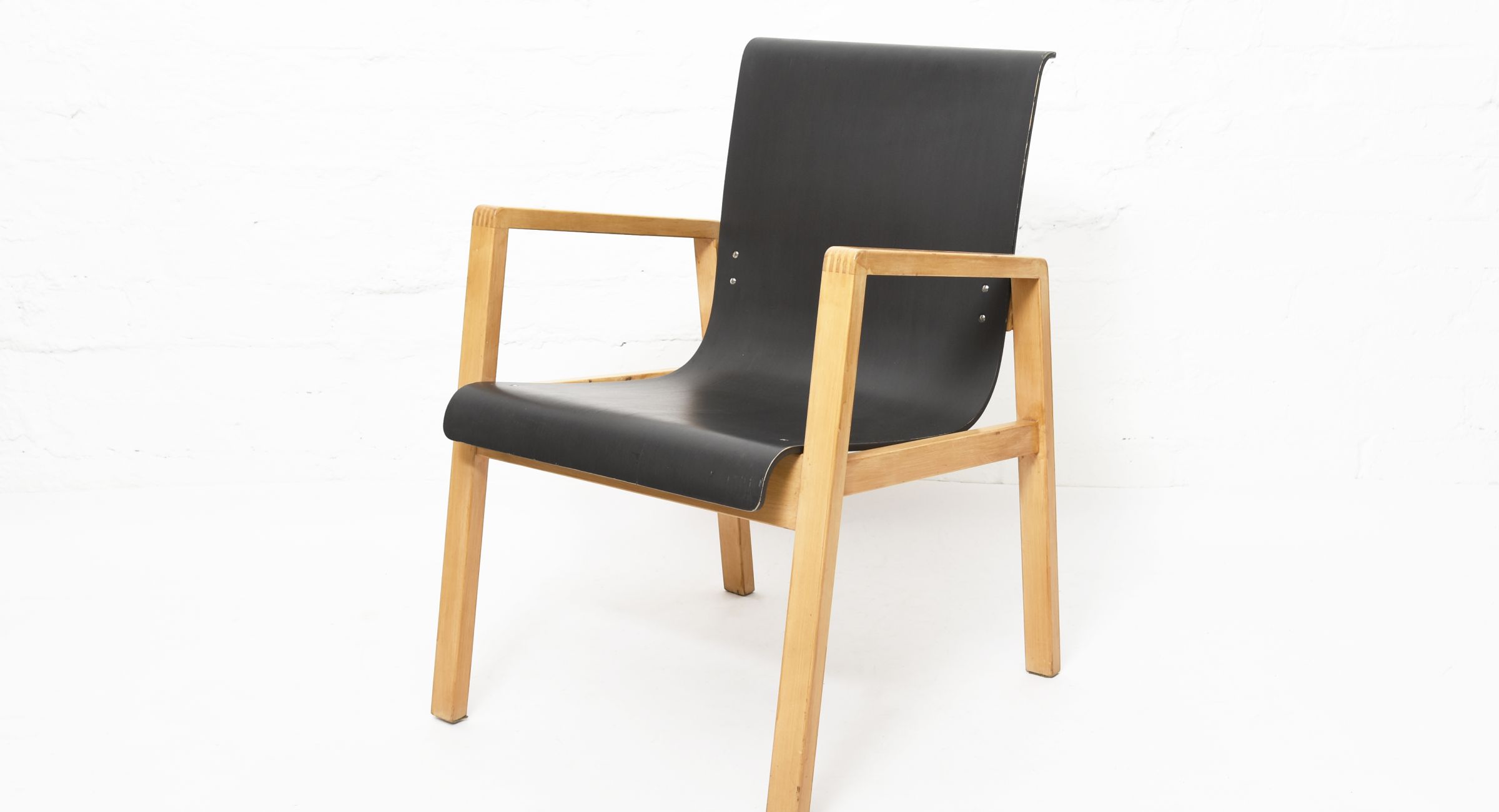 Artek - 403 Hallway Chair