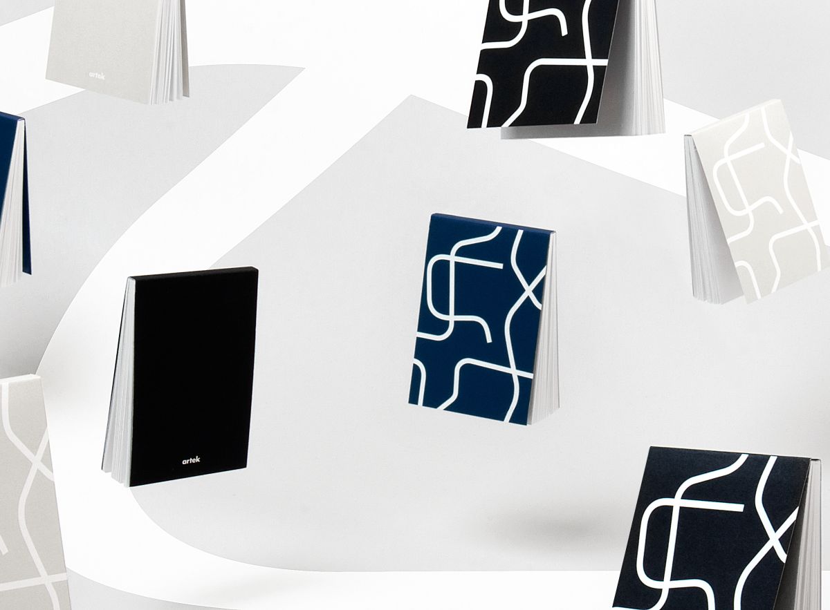 Outline-Memo-Pads-In-Situ