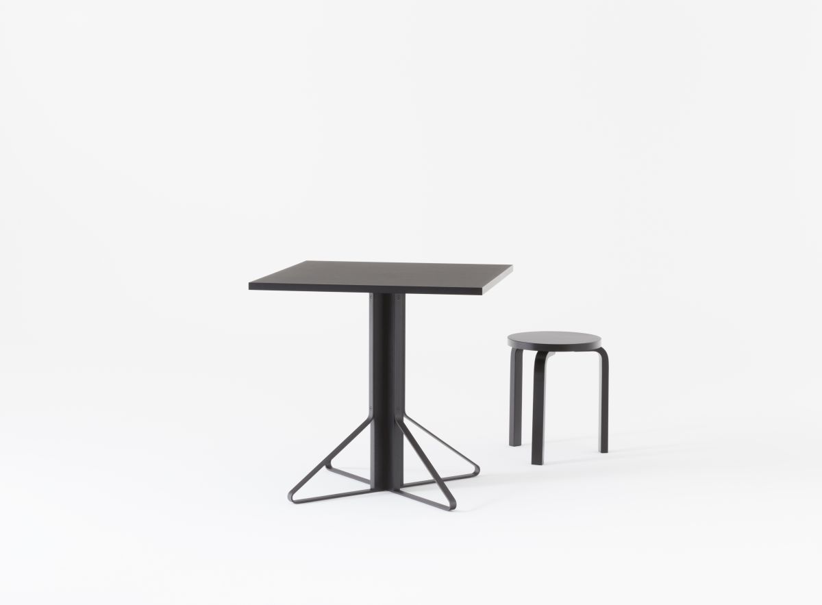 Kaari Table square with Stool 60 3