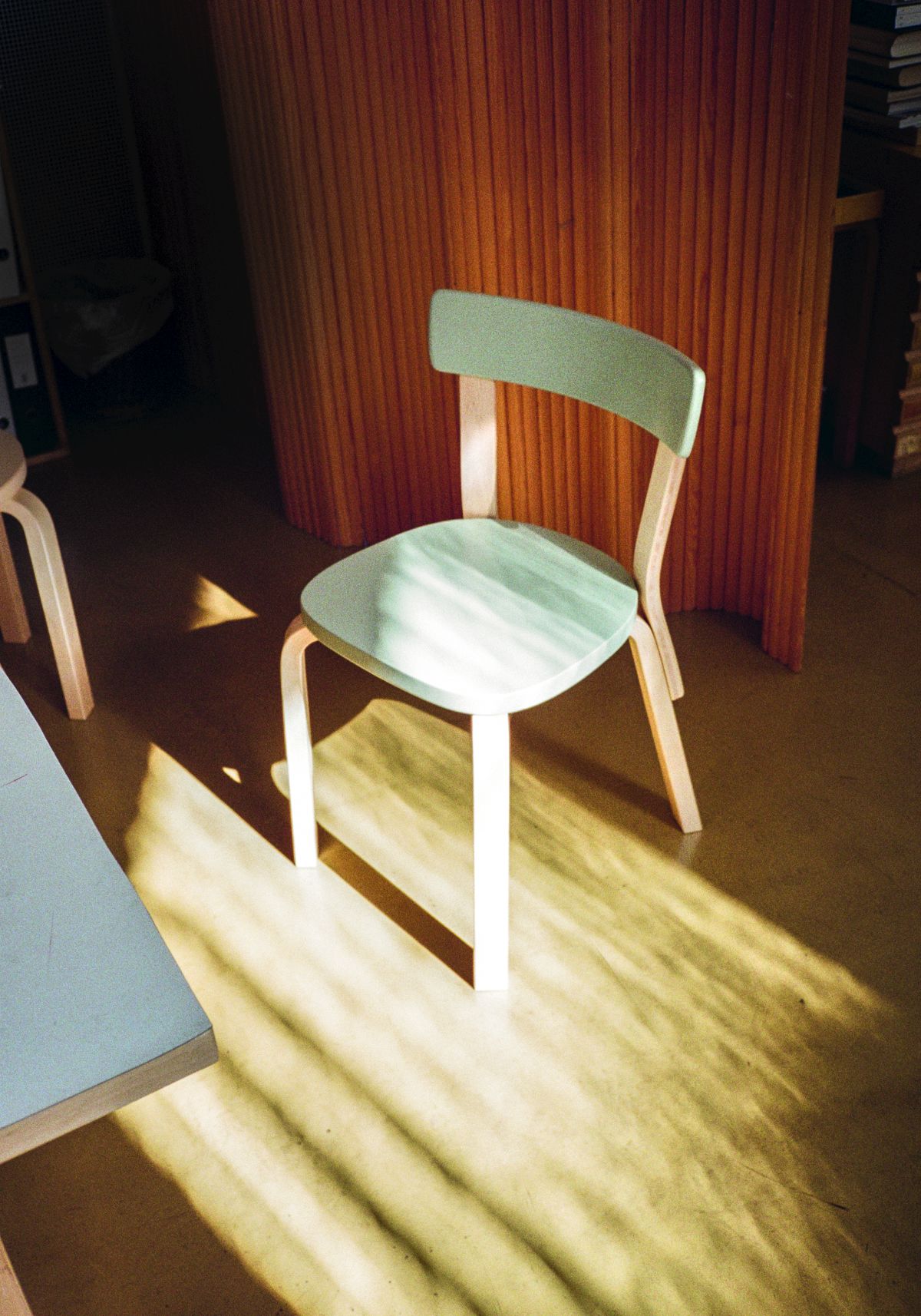 Chair 69 clear lacquer green seat and back