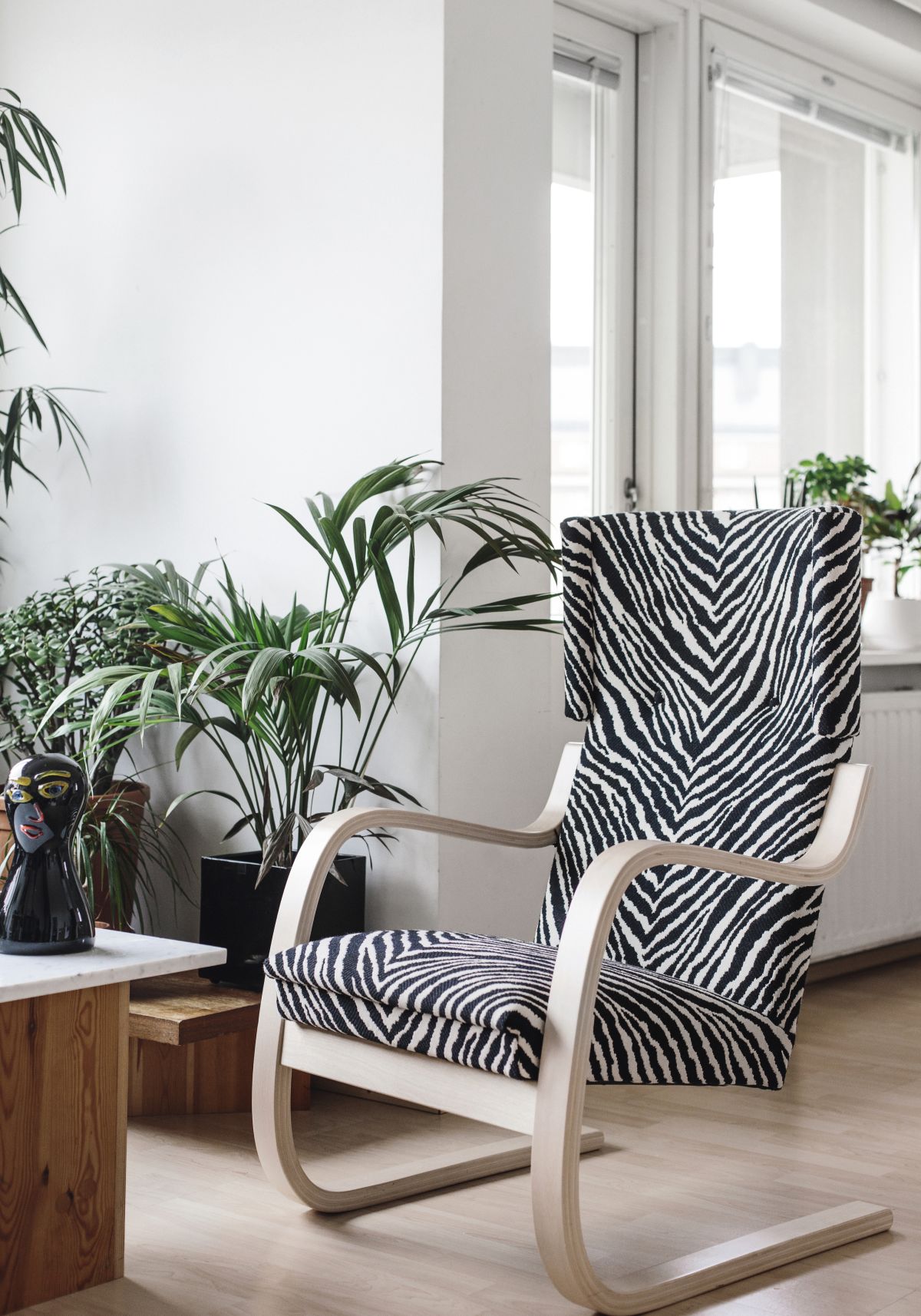 Armchair 401 Zebra upholstery