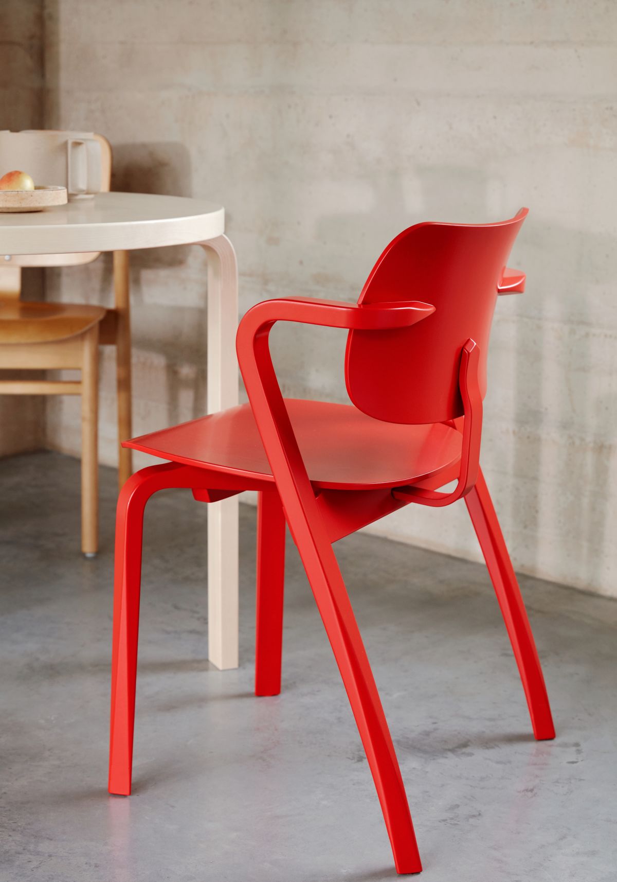 Aslak_Chair_Table_90B_photo_Mikko_Ryhanen