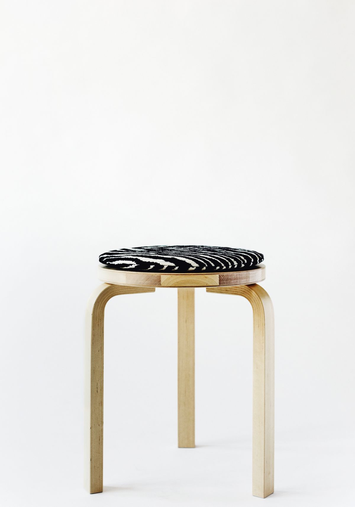 Zebra-Seat-Cushion_1